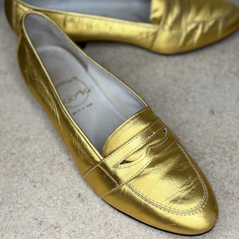 Vintage Paloma Gold Loafers with Leather Soul Made in Italy